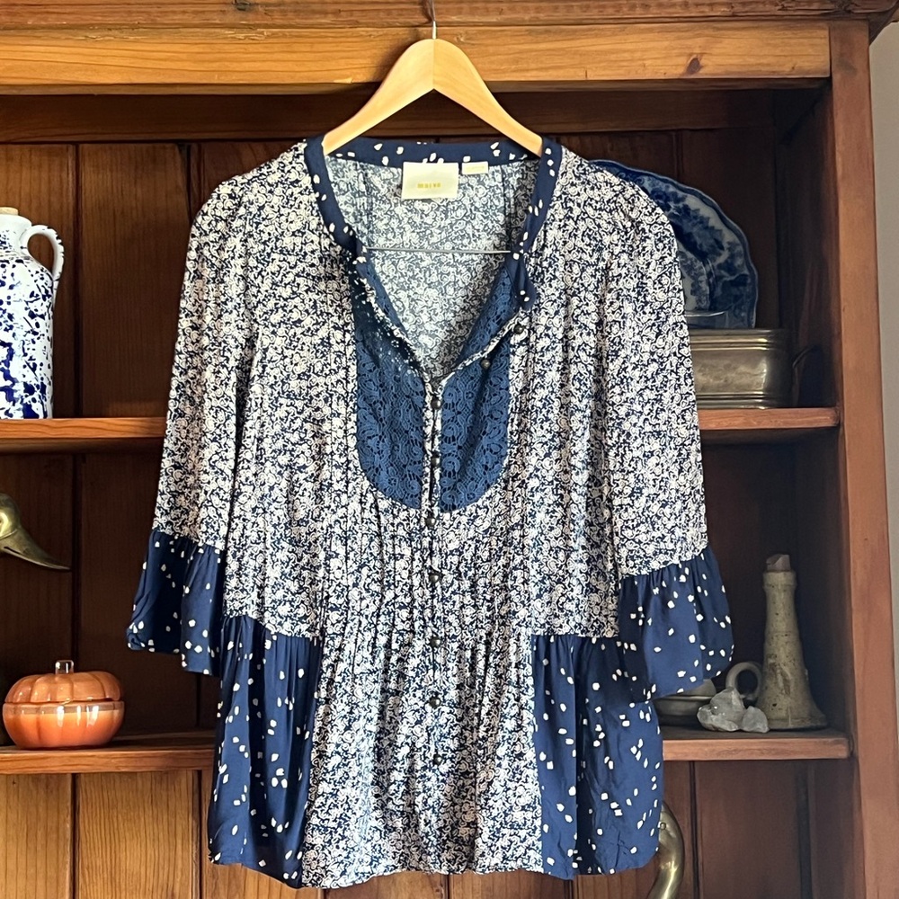 Anthropologie Navy and White Floral Blouse